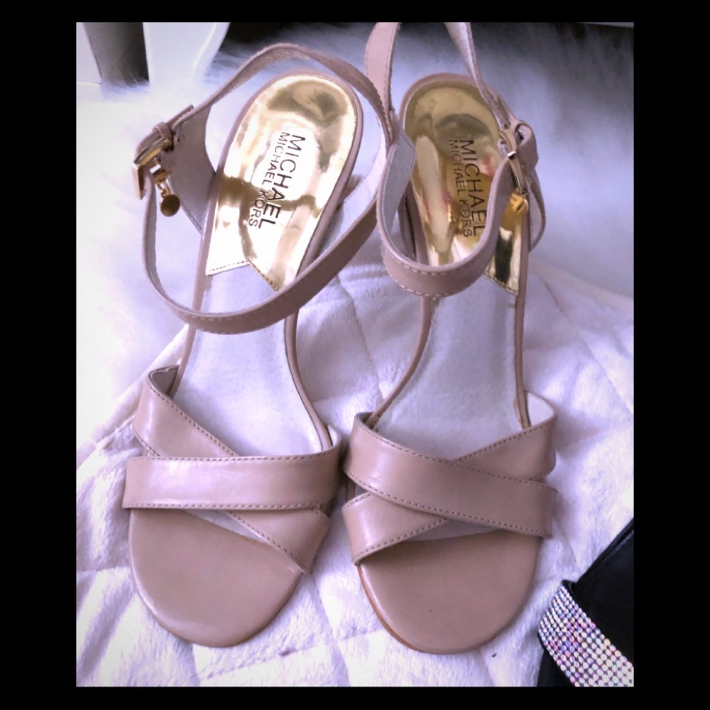 Michael Khors size 8 sandals
